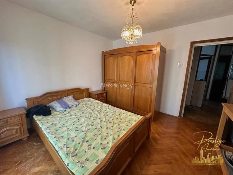 Apartament spatios cu 3 camere de inchiriat in zona Nufarul - Oradea Apartament spatios cu 3 camere de inchiriat in zona Nufarul - Oradea