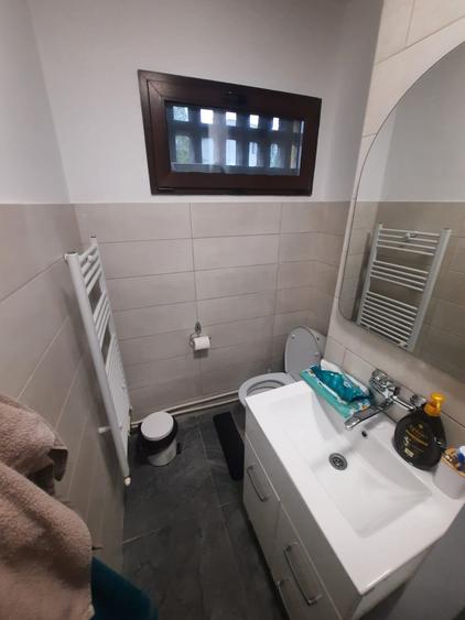 Apartament cu 2 camere, etaj 2/4, zona Podu Ros - 8