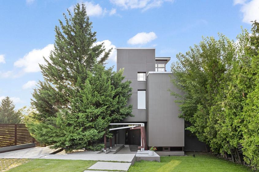 Vila Exclusivistă cu Deschidere la Lac, Piscină și Garaj pentru Barcă în Snagov - 16