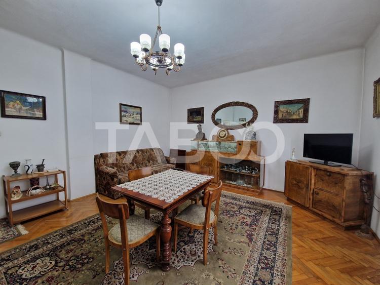 Apartament central 4 camere spatiu comercial garaj si pivnita Sibiu - 1