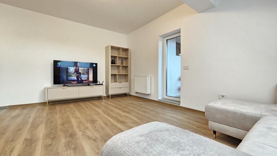 Apartament 2 camere Tractorul mobilat-utilat lux,parcare subterana,149000 Euro - 1