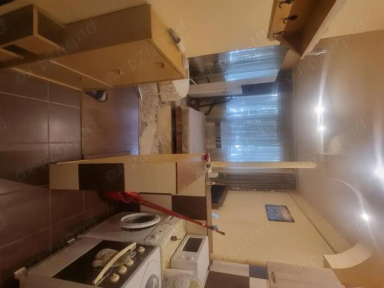 Inchiriez garsoniera tg mures 7 noiembrie - 4