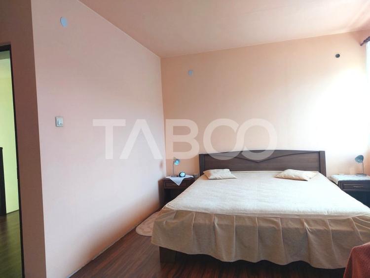 Casa 200 mpu 4 camere curte si gradina zona linistita Talmaciu - 17