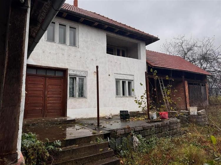 Reco Casa cu etaj in Mizies - 2