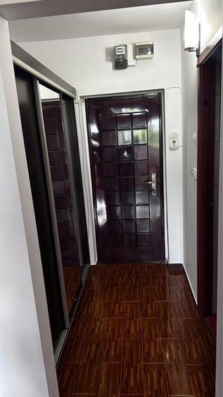 Garsonieră decomandată în Drumul Taberei