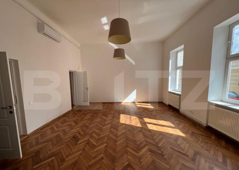 Spa?iu birouri, 80 mp, langa Parcul Central - 7