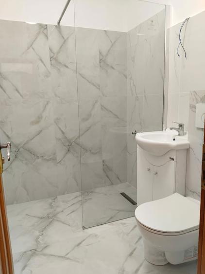 Apartament de vanzare - 3