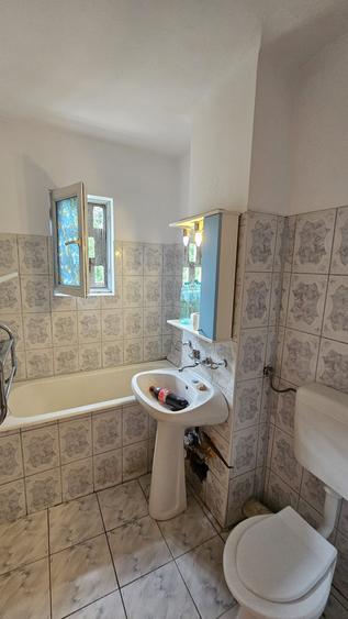 NORD-Cameliei-2cam-cubulet, cf1, dec,3/4, T, sg, izolat - 56000 euro - 9