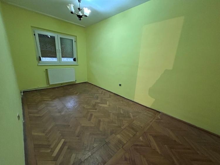 Apartament 3 camere, zona Centrala, parter cu balcon, suprafata 71mp. - 3