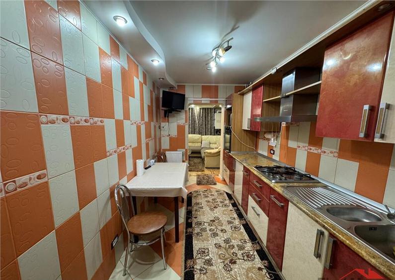 Apartament 4 camere, parter inalt, parcare proprie, zona Pia - 6