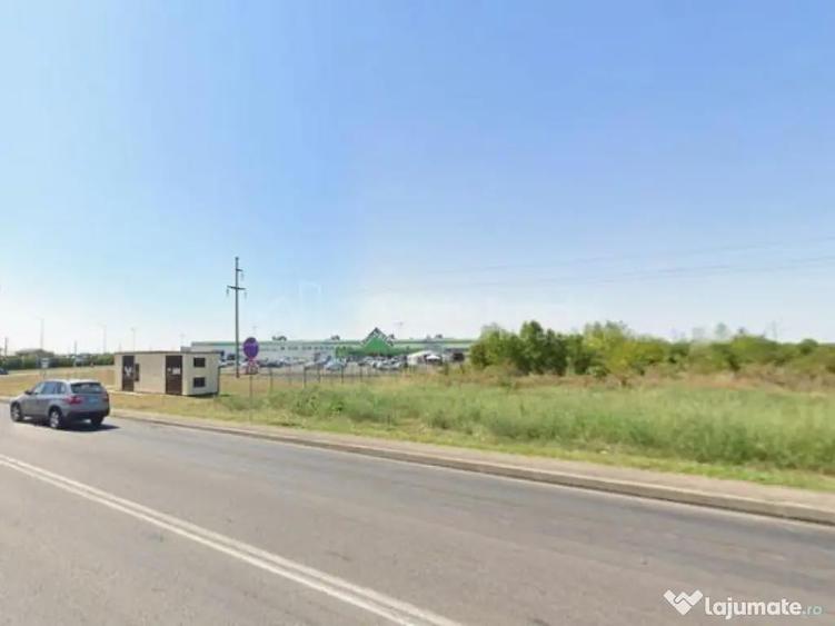 Teren de Leroy Merlin 1100 mp - 1