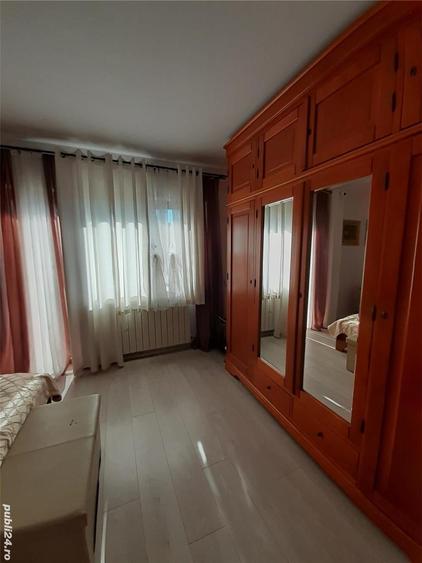 Casă cu 6 camere cu Teren 430 Mp în Central