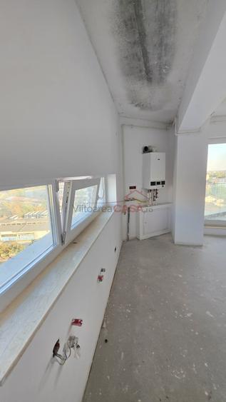 Apartament cu 3 camere decomandat în Parcul Carol
