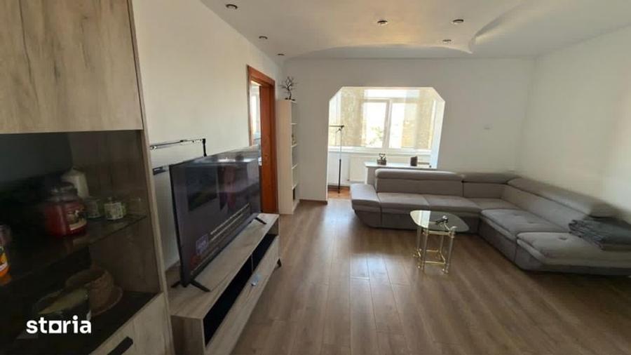 Apartament cu 3 camere în Central