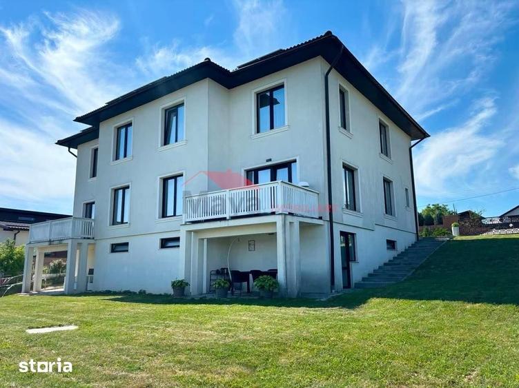 Casă cu 4 camere cu Teren 337 Mp în Central