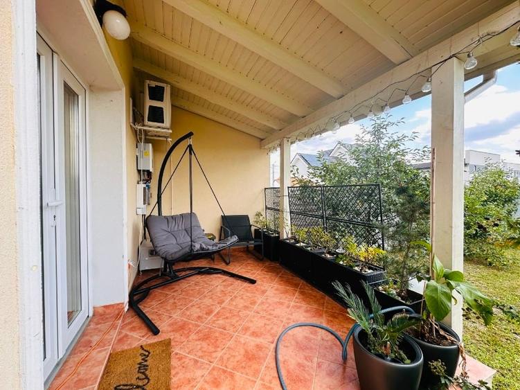 Duplex cu 3 camere cu Teren 300 Mp în Moșnița Nouă