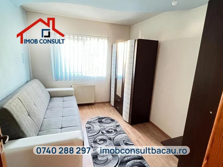 Apartament cu 3 camere decomandat în Republicii