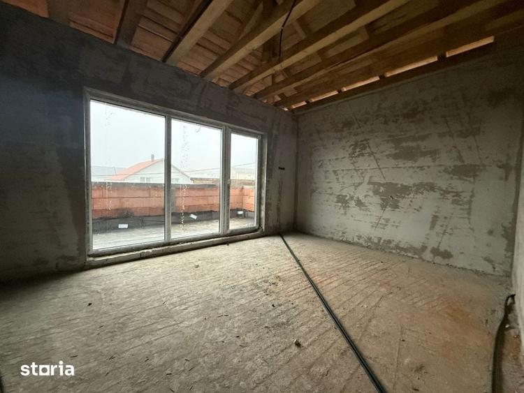 Casă cu 4 camere cu Teren 700 Mp în Chinteni