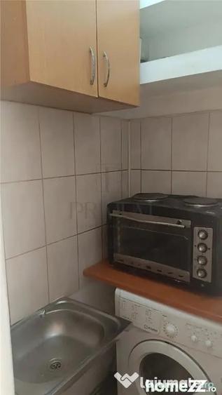 Garsonieră decomandată în Iosefin
