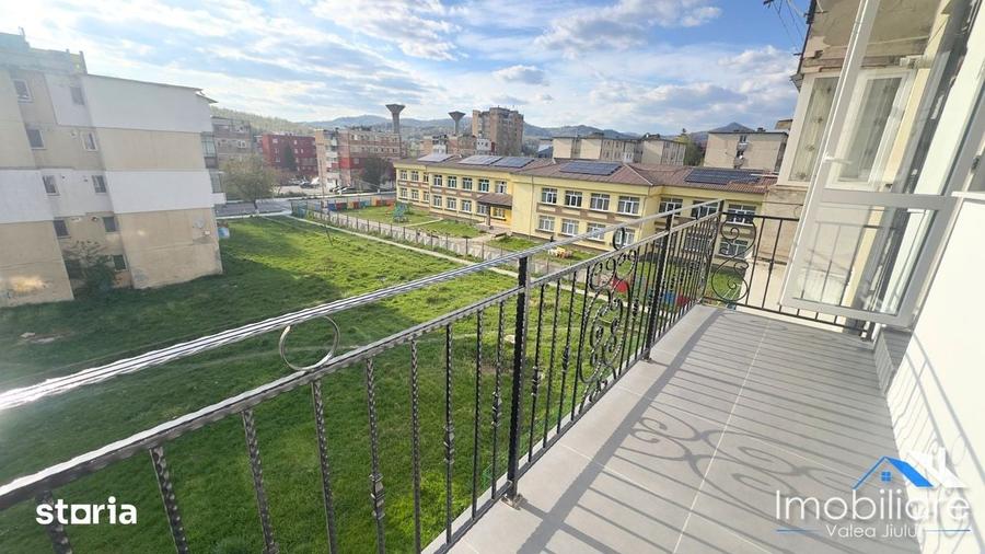Apartament cu 3 camere în Petros