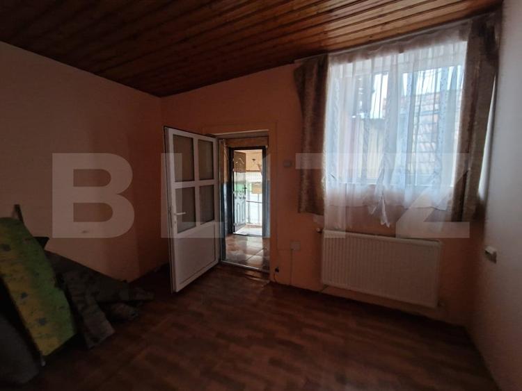 Casă individuală cu 2 camere cu Canalizare în Exterior Est