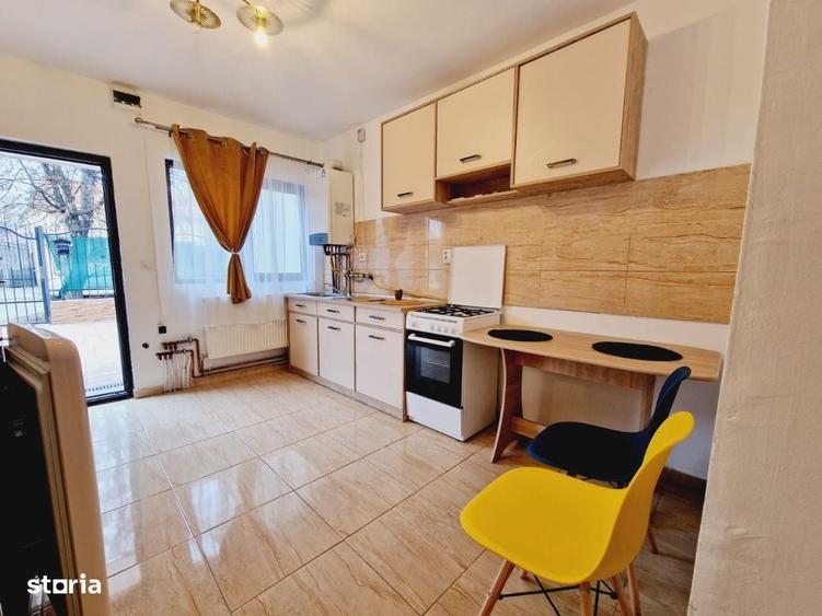 Casă cu 2 camere decomandat în Cantemir
