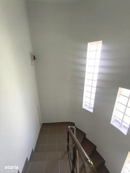 Spațiu comercial, de 250 mp, în Vatra Luminoasă