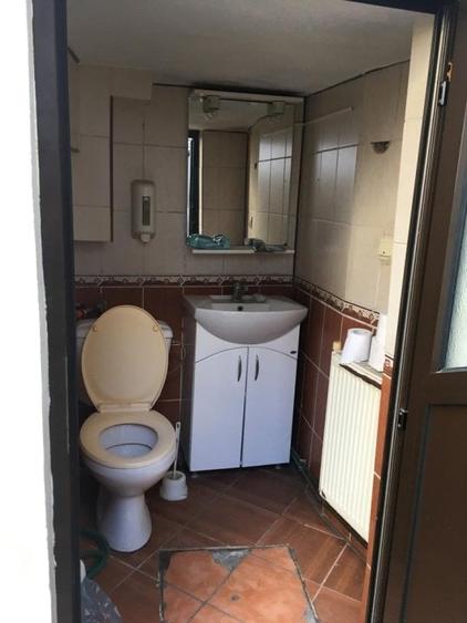 Casa cu spațiu și vad comercial, Băita (centru) - 14