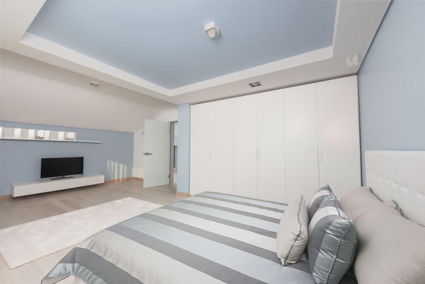 RELAX         REFRESH         REVIVE - 16