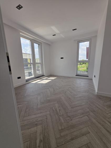 COMISION 0% – Vilă Individuală cu Piscină în Otopeni - 12