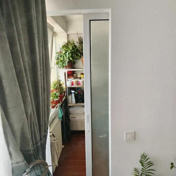 Apartament 2 camere decomandat Trivale etaj 1 renovat centrala langa ?coala 13 71.900 - 7