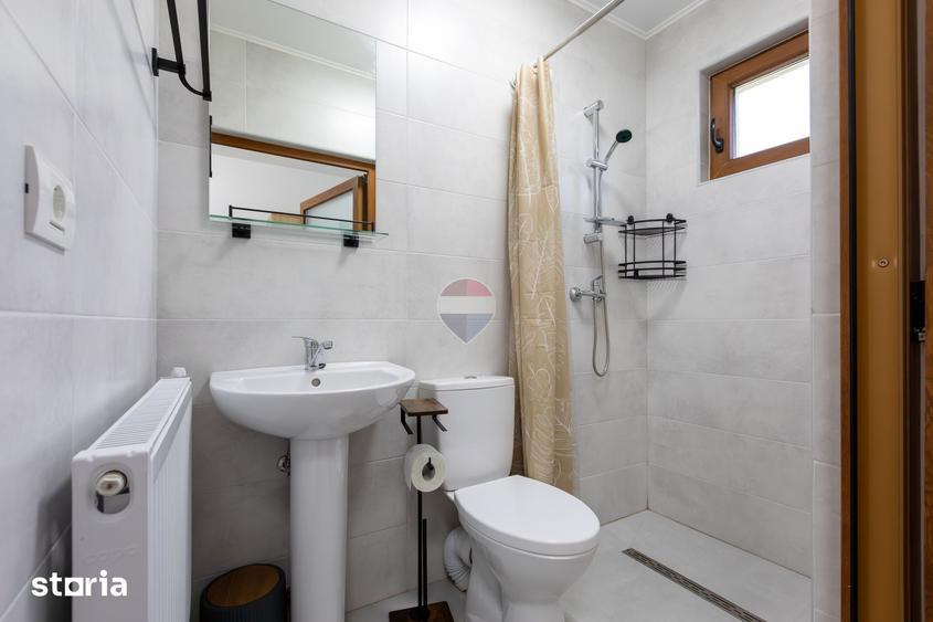 Spațiu comercial, de 1,152 mp, în Central