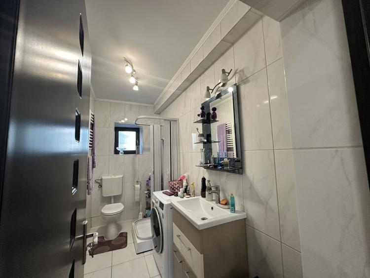 Vila superba cu foisor la  2 minute de Ghencea pe strada Safirului - 9