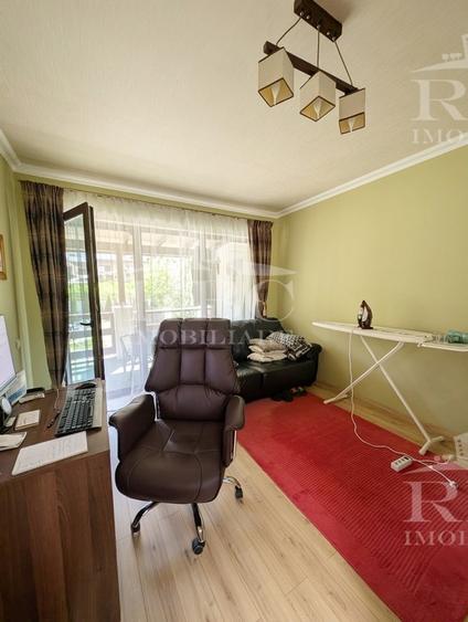 Casa cuplata finisata cu teren 300 mp Floresti str. Narciselor - 28