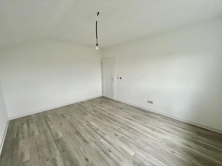 Casa Individuala, Complet Finalizata, 5 Camere - 8