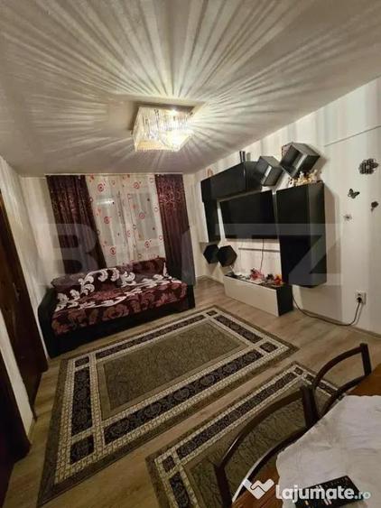 Apartament de vanzare, 55 mp, strada Aleea Savinesti - 1