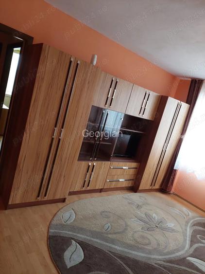 Inchiriez apartament cu 2 camere