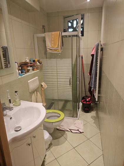 Vand apartament cu 3 camere,7 Noiembrie,parter din 4,balcon,mobilat si utilat. - 4