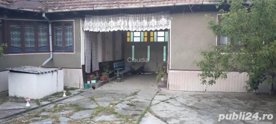 Vand casa in com. Beliu
