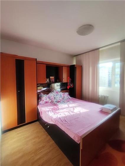 Decomandat, hol H, bloc 86, la 5 min de metrou OBOR - 4