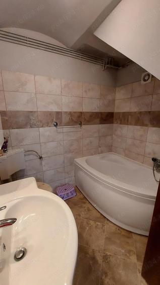 Apartament Spa?ios la Casa (80 mp) cu 3 Camere ?i Centrala pe Gaz Ultracentral Sighi?oara - 8