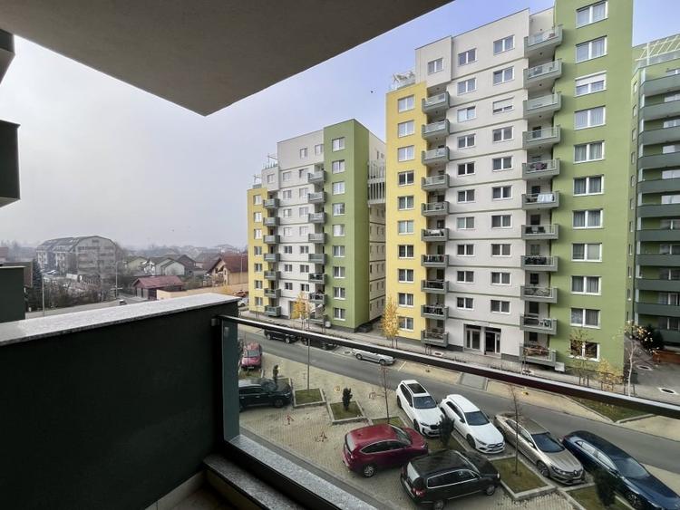 Apartament cu 2 camere in Tractorul - 12