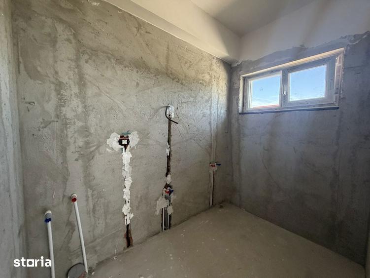 Casa 4 camere Domnesti/ De vanzare / - 11