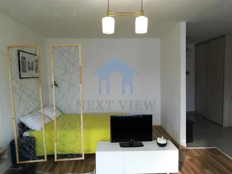 Apartament 1 camera, The Office - 5