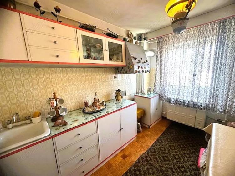 Apartament 4 cam etaj 1 Centura Basarabilor langa Minulescu+GARAJ+BOXA - 11