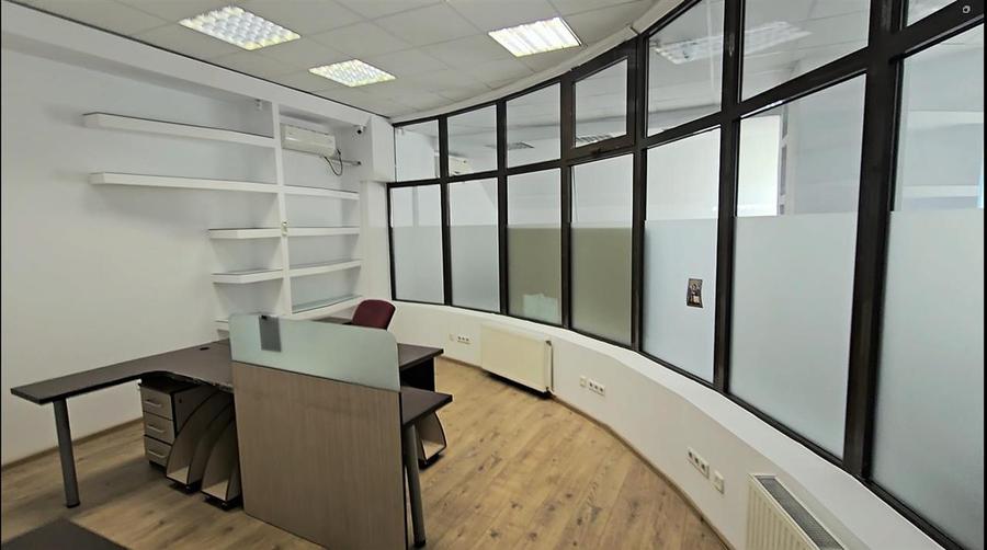 Spatiu de Birouri 180 mp Suceava Zona Metro De Vanzare - 4