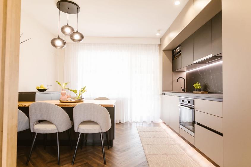 Studio modern, compartimentare eficientă acces SECTOR 6 - 1