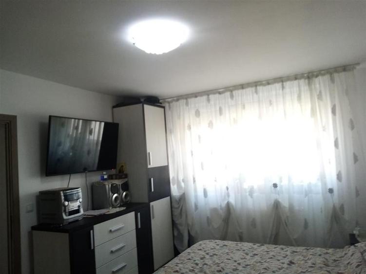 2 camere , decomandate,Energiei. - 3