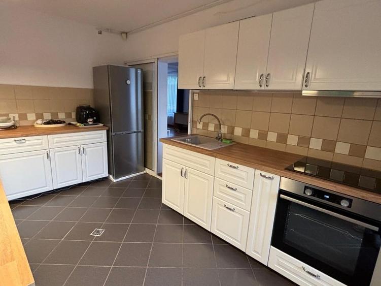 Vand Vilă turistică 3★  Brasov –Zona Dâmbu Morii - Business  sau locuinta - 3