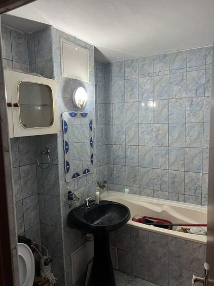 Vand Apartament 4 csmere, zona Cina - 7